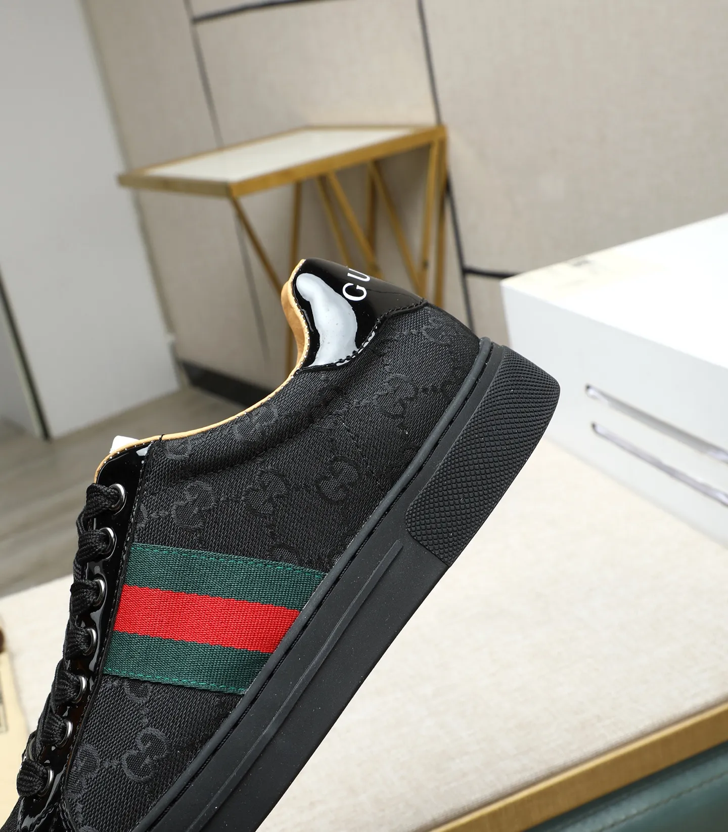 Men's shoes💰420 GUCCI🔍🔍latest spring style On sale at the same time at the counter, original calfskin imported from Italy, genuine leather lining, (high-end, luxury, and class) exquisite workmanship, soles: original soles specially provided by the original factory, ⚠Exclusive double-layer movable molded soles are super comfortable⚠, real photos🎬The real ones are better🔍🔍"High quality·Follow the order" code number 38-44